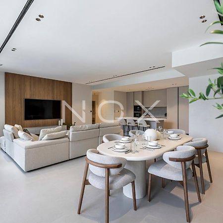 Unwind In Style Of This Grand 2Br Citywalk 12 Apartman Dubaj Kültér fotó